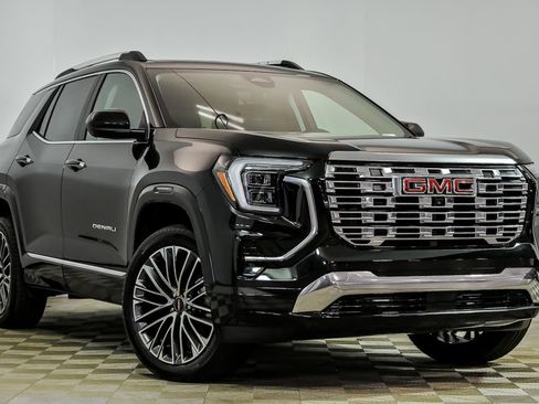 New 2026 GMC Terrain Denali w/ LPO, Floor Liner Package AWD/4WD image 1