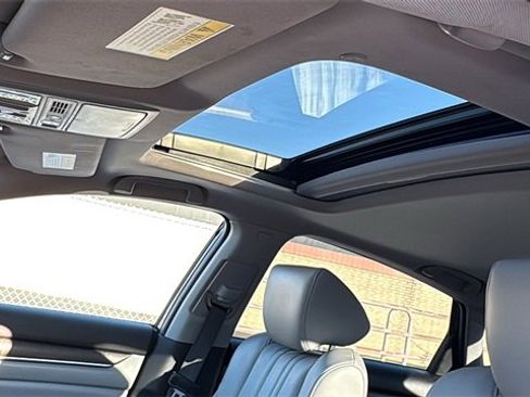 Used 2018 Honda Accord Touring image 20