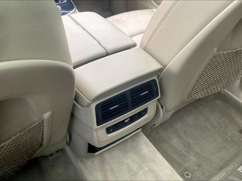 Used 2017 Audi Q7 3.0T Premium Plus w/ Premium Plus Package AWD/4WD image 34