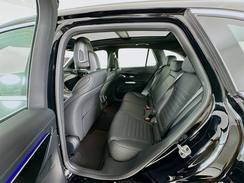 New 2026 Mercedes-Benz GLC 43 AMG GLC 43 AMG image 27
