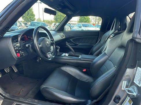 Used 2005 Honda S2000 image 26