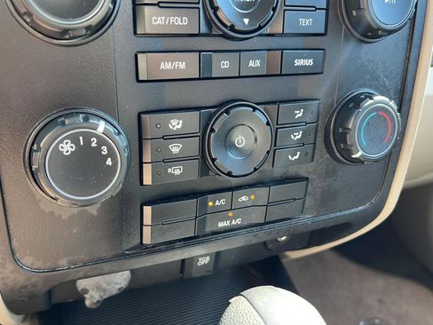 Used 2012 Ford Escape XLS FWD image 21