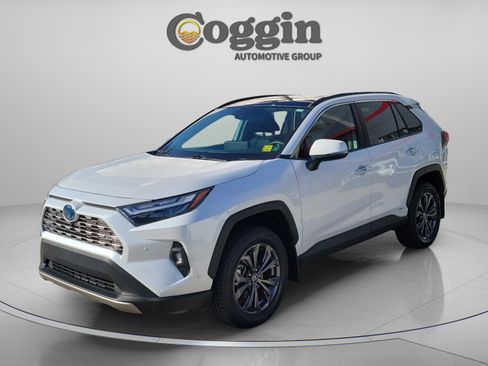 Used 2024 Toyota RAV4 Limited w/ Advanced Technology Package AWD/4WD image 1