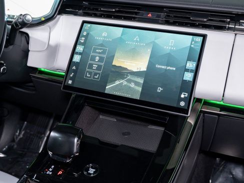 Used 2024 Land Rover Range Rover Sport SV Edition One Carbon Bronze image 19