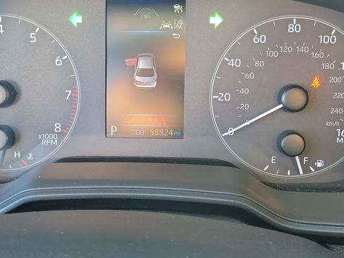 Used 2024 Toyota Corolla LE FWD image 25