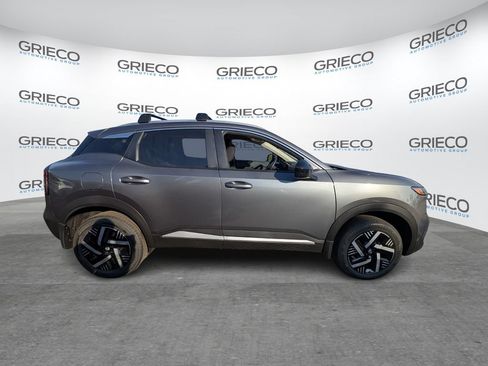 New 2026 Nissan Kicks SV w/ Cold Weather Package FWD image 8