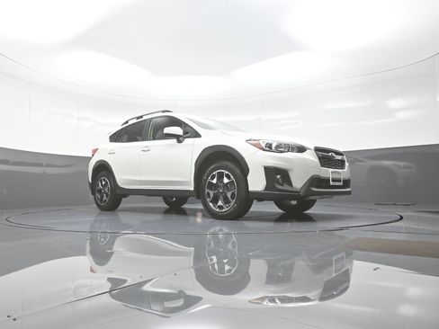 Used 2019 Subaru Crosstrek 2.0i Premium AWD/4WD image 9