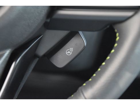 Certified 2025 Subaru Outback Onyx Edition image 35