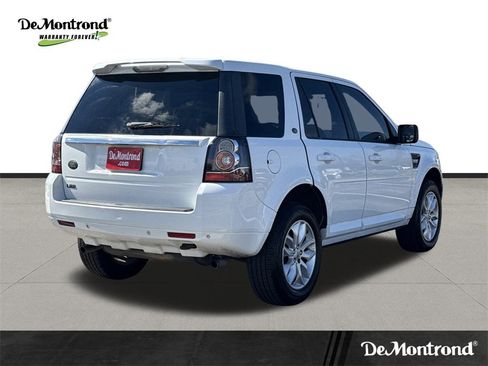 Used 2013 Land Rover LR2 image 5