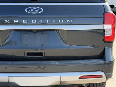 Used 2022 Ford Expedition XLT RWD image 6