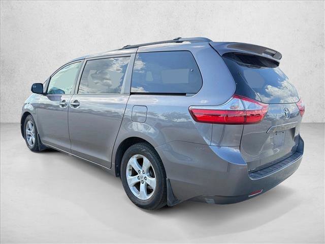 Used 2015 Toyota Sienna LE FWD image 7