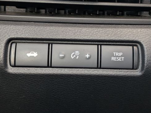 Used 2023 Nissan Altima 2.5 SV FWD image 22