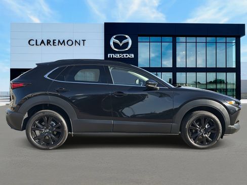 Used 2025 MAZDA CX-30 2.5 Turbo w/ Premium Plus Pkg image 4