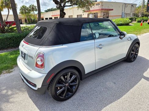 Used 2013 MINI Cooper S FWD image 9