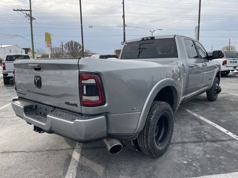Used 2022 RAM 3500 Limited image 8