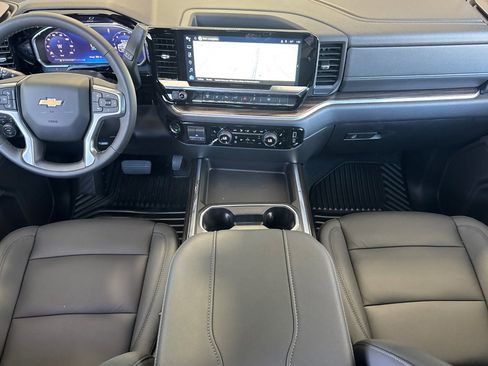 New 2026 Chevrolet Silverado 3500 LT w/ All Star Edition AWD/4WD image 15