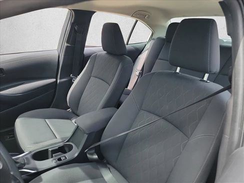 Used 2024 Toyota Corolla LE image 13