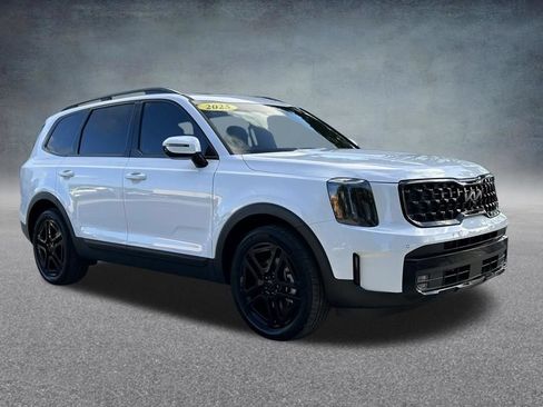 Used 2025 Kia Telluride SX Prestige X-Line AWD/4WD image 3