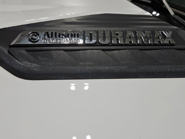 Used 2024 Chevrolet Silverado 2500 High Country w/ High Country Premium Package AWD/4WD image 42