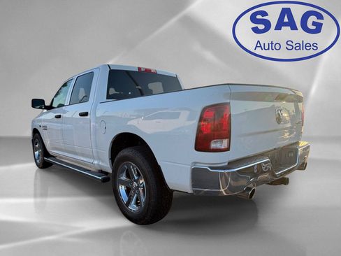 Used 2015 RAM 1500 Express AWD/4WD image 4