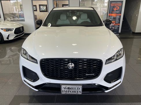 Used 2024 Jaguar F-PACE R-Dynamic S AWD/4WD image 9