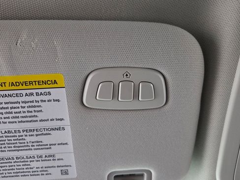 Used 2025 Ford Explorer Active w/ Active Comfort Package image 27