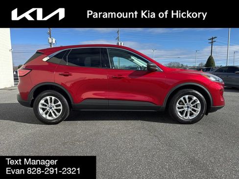 Used 2022 Ford Escape SE w/ Convenience Package image 8