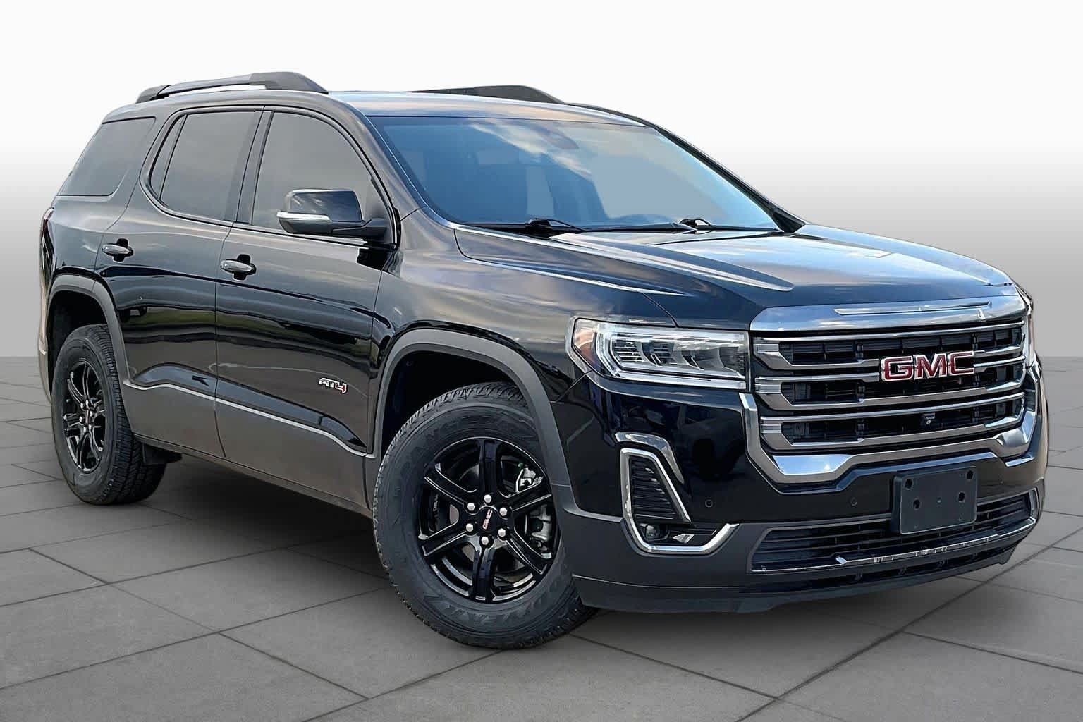 Used 2023 GMC Acadia AT4 w/ Technology Package AWD/4WD image 2