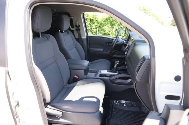 Used 2022 Nissan Frontier S w/ Technology Package AWD/4WD image 28