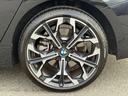 Used 2025 BMW 330i Sedan w/ Convenience Package image 16