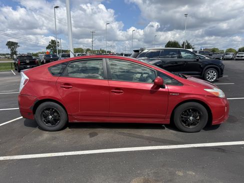 Used 2012 Toyota Prius Three FWD image 3