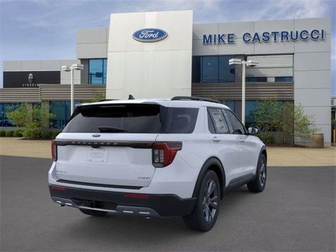 New 2026 Ford Explorer Active w/ Active Comfort Package image 8