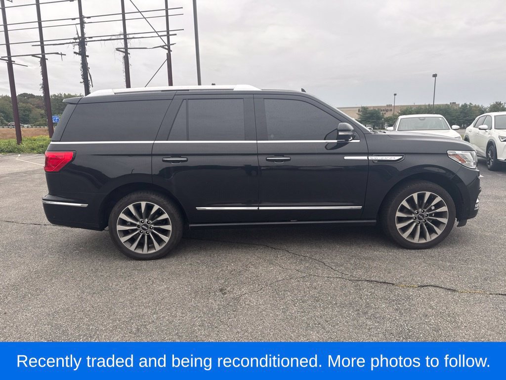 Used 2020 Lincoln Navigator Reserve w/ Luxury Package AWD/4WD image 2