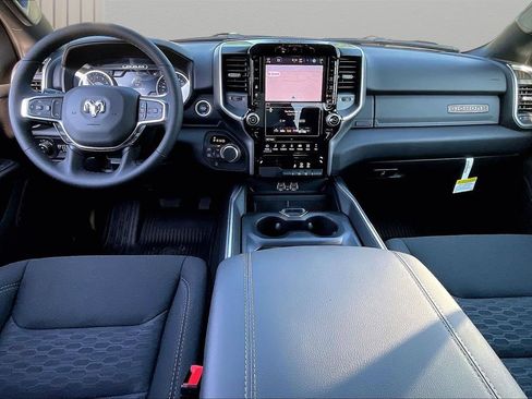 New 2026 RAM 1500 Big Horn AWD/4WD image 11