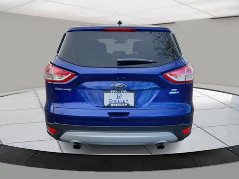 Used 2015 Ford Escape SE image 4