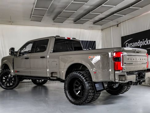 Used 2026 Ford F450 Platinum AWD/4WD image 10