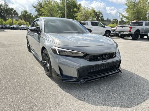 Used 2026 Honda Civic Si image 8
