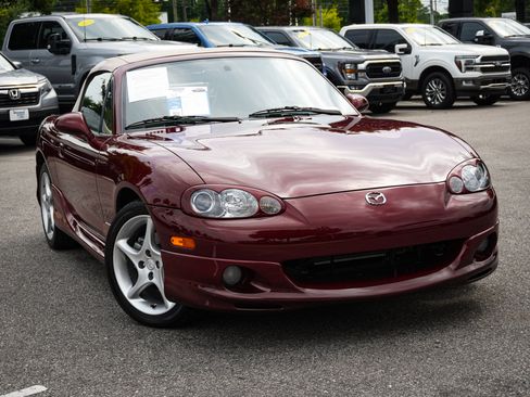 Used 2003 MAZDA MX-5 Miata LS RWD image 2