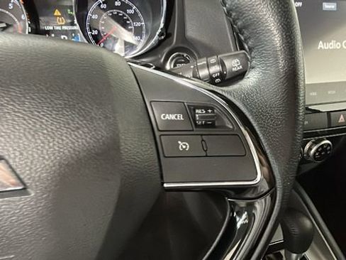 Used 2024 Mitsubishi Outlander Sport SE AWD/4WD image 17