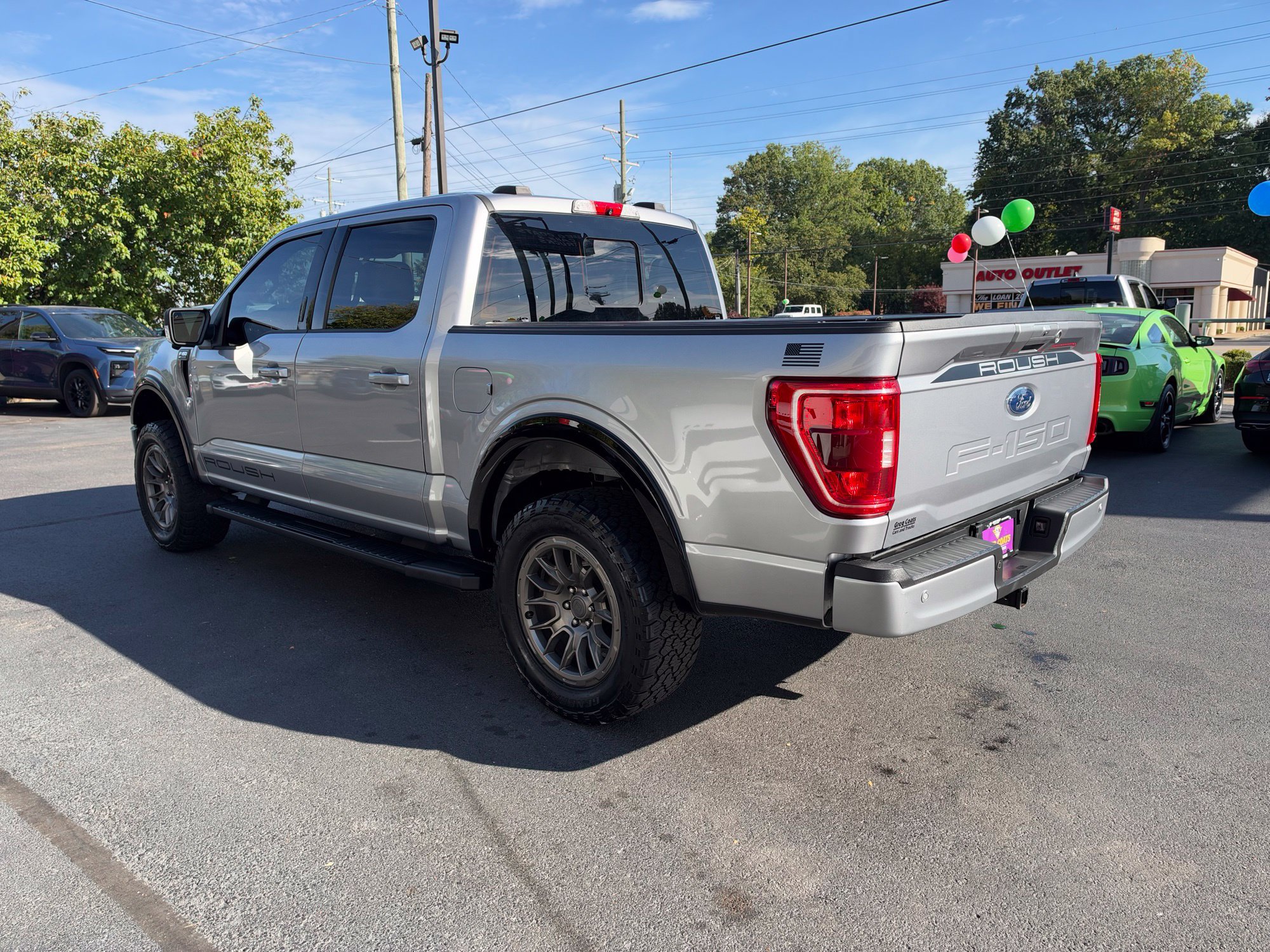 Used 2021 Ford F150 XLT w/ Equipment Group 302A High AWD/4WD image 4
