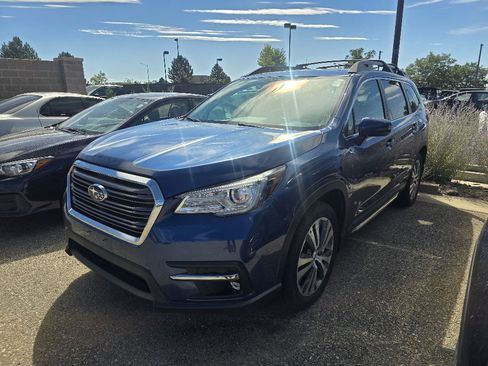 Used 2020 Subaru Ascent Limited w/ Technology Package AWD/4WD image 12