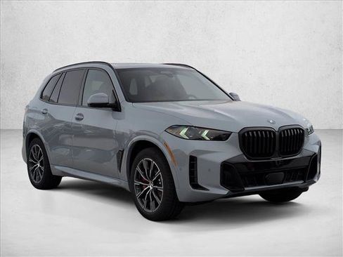 New 2026 BMW X5 xDrive50e image 7