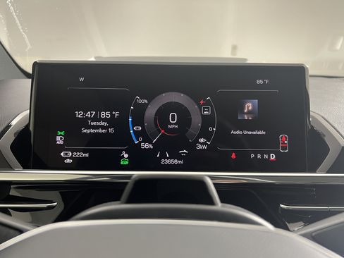 Used 2025 GMC Sierra EV Denali AWD/4WD image 16