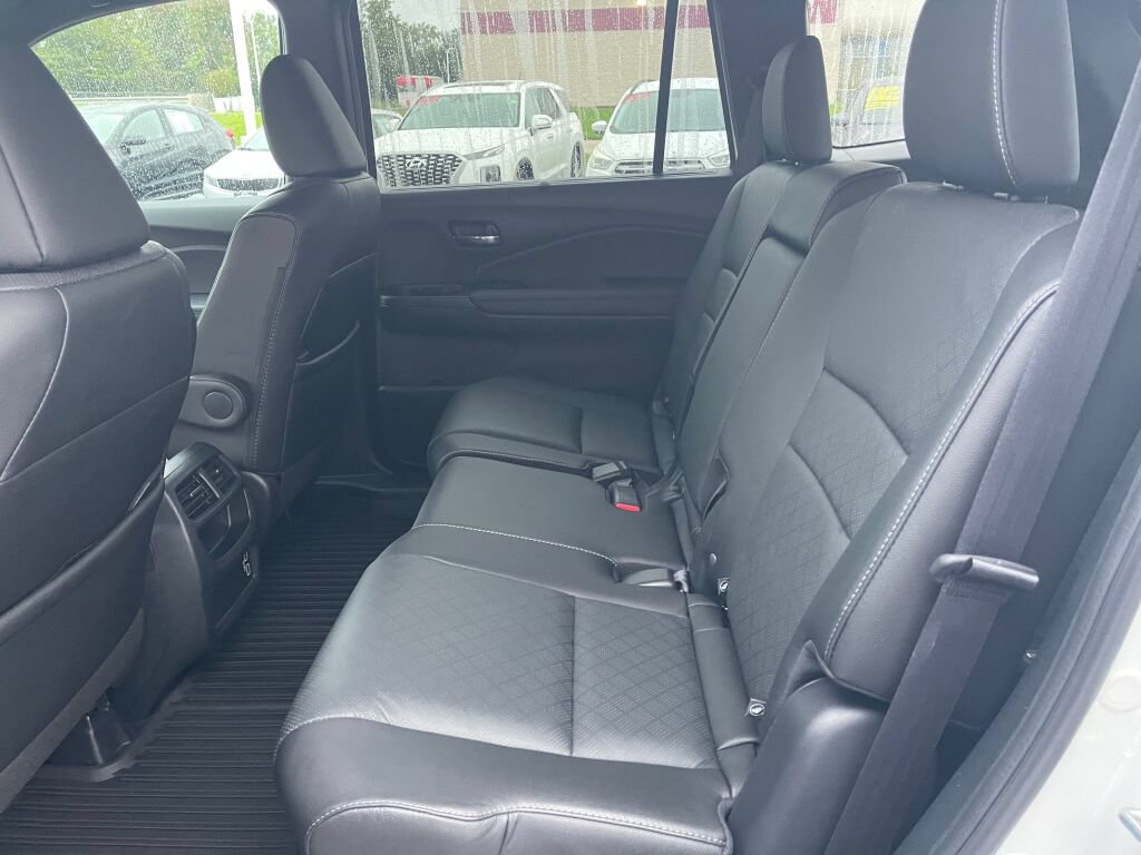 Used 2021 Honda Passport EX-L image 21