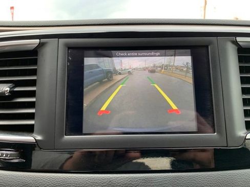 Used 2018 Chrysler Pacifica Touring Plus image 20