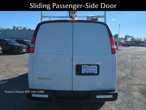 Used 2020 Chevrolet Express 3500 image 5