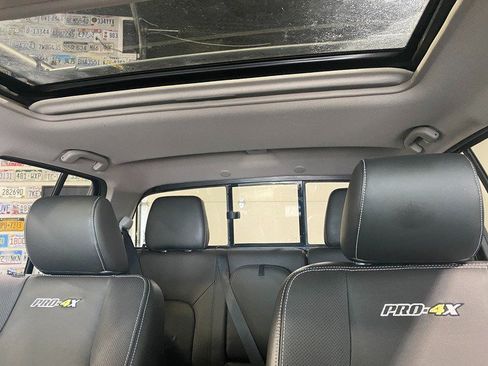 Used 2020 Nissan Frontier PRO-4X w/ Pro-4x Utility Package AWD/4WD image 28