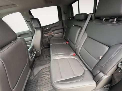 Used 2019 GMC Sierra 1500 SLT image 24