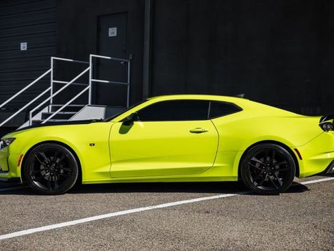 Used 2019 Chevrolet Camaro LT w/ 1LE Track Performance Package image 42