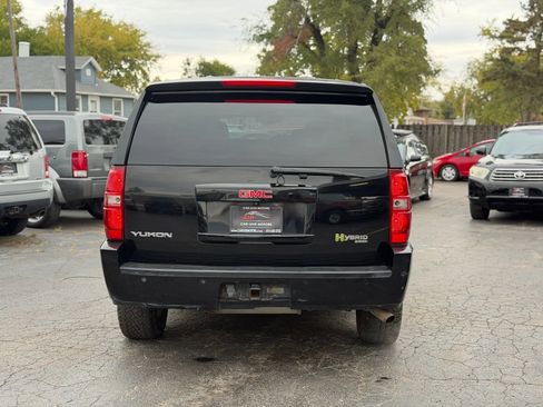 Used 2008 GMC Yukon 4WD Hybrid image 17